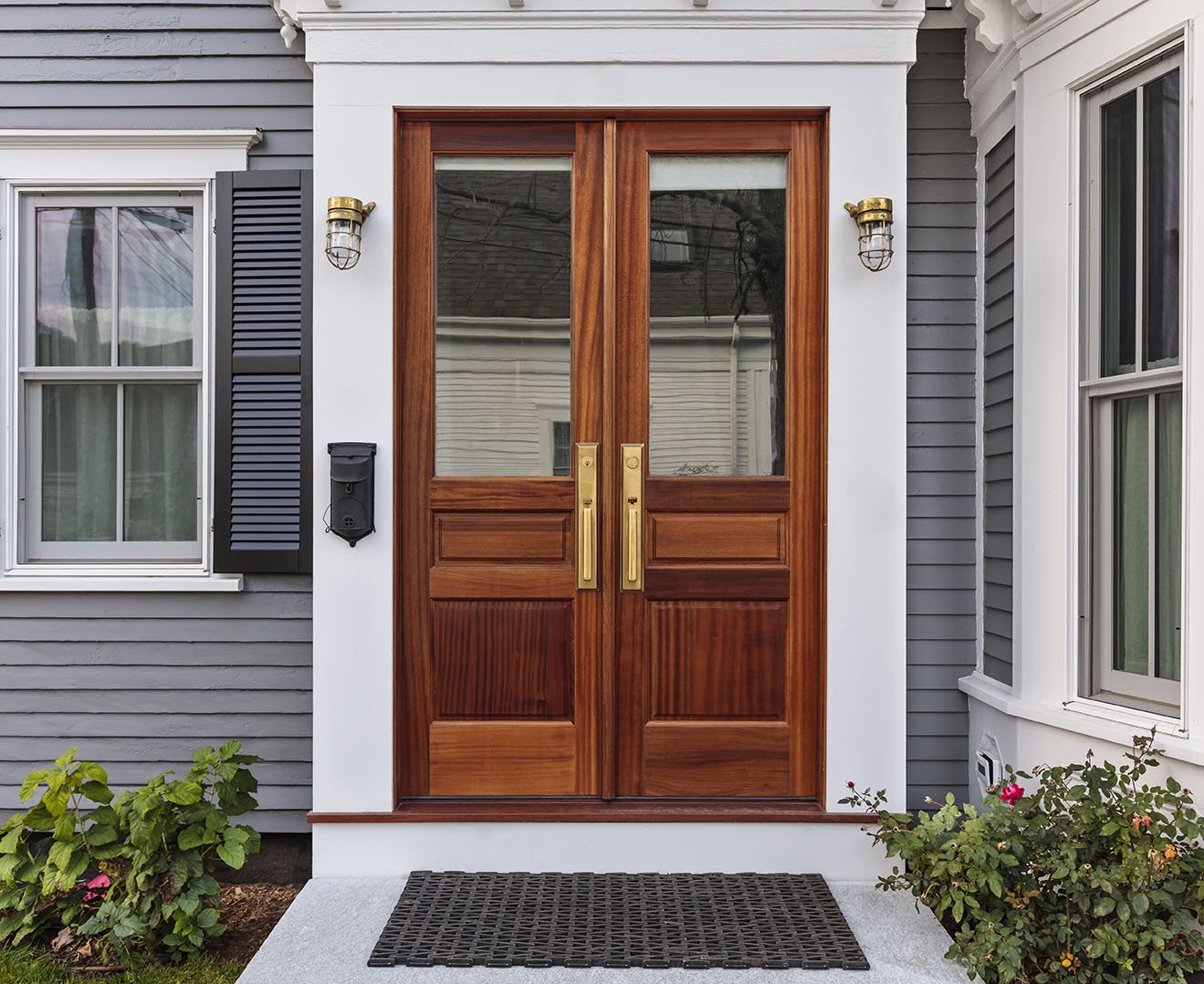 EstLand Contractors Group Roofing Chattanooga, TN