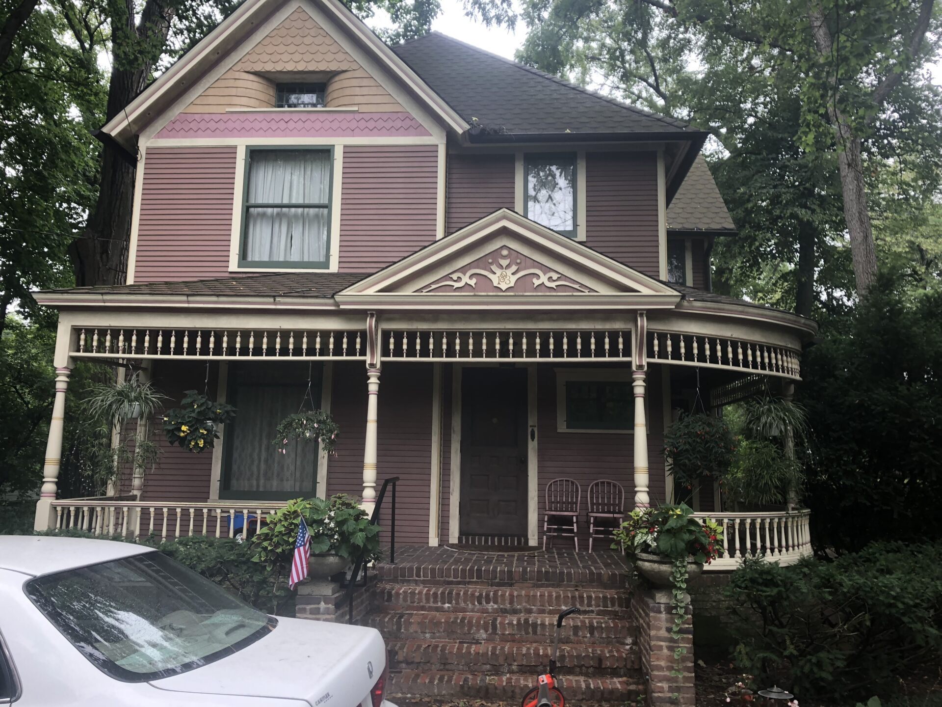 Victorian House Painting Detail Work Crystal Lake, IL