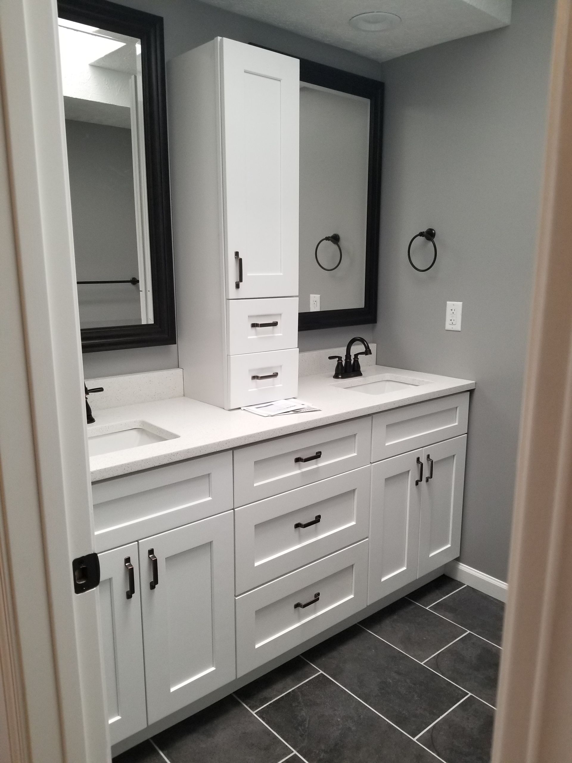 Gallery | Omaha Bath Remodel, LLC - Bathroom Remodeling
