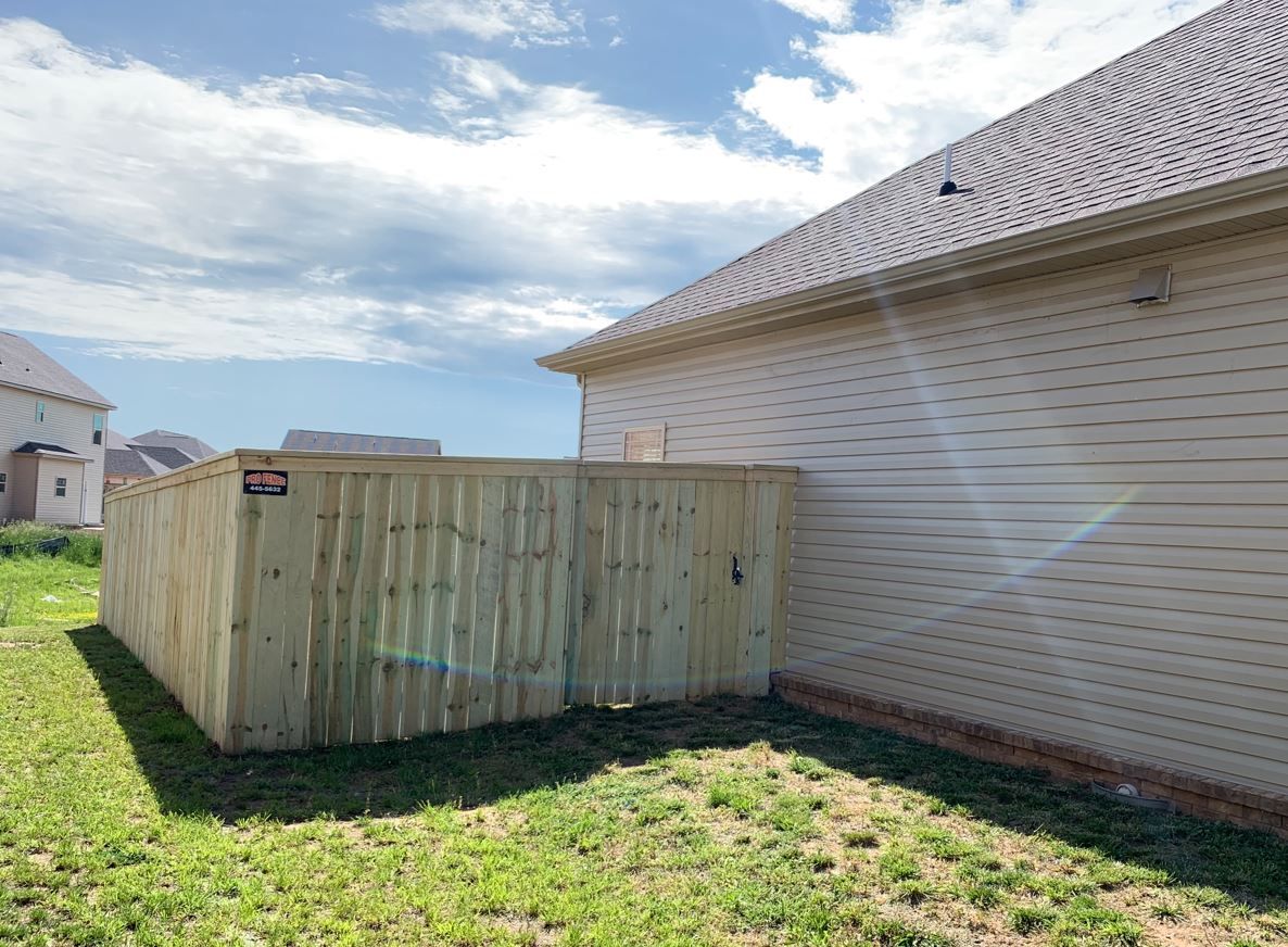 Pro Fence of Middle Tennessee LLC Fencing Services Murfreesboro, TN