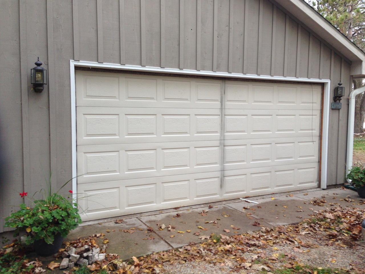 Lakes Area Garage Door Photo Gallery | Elkhorn, WI