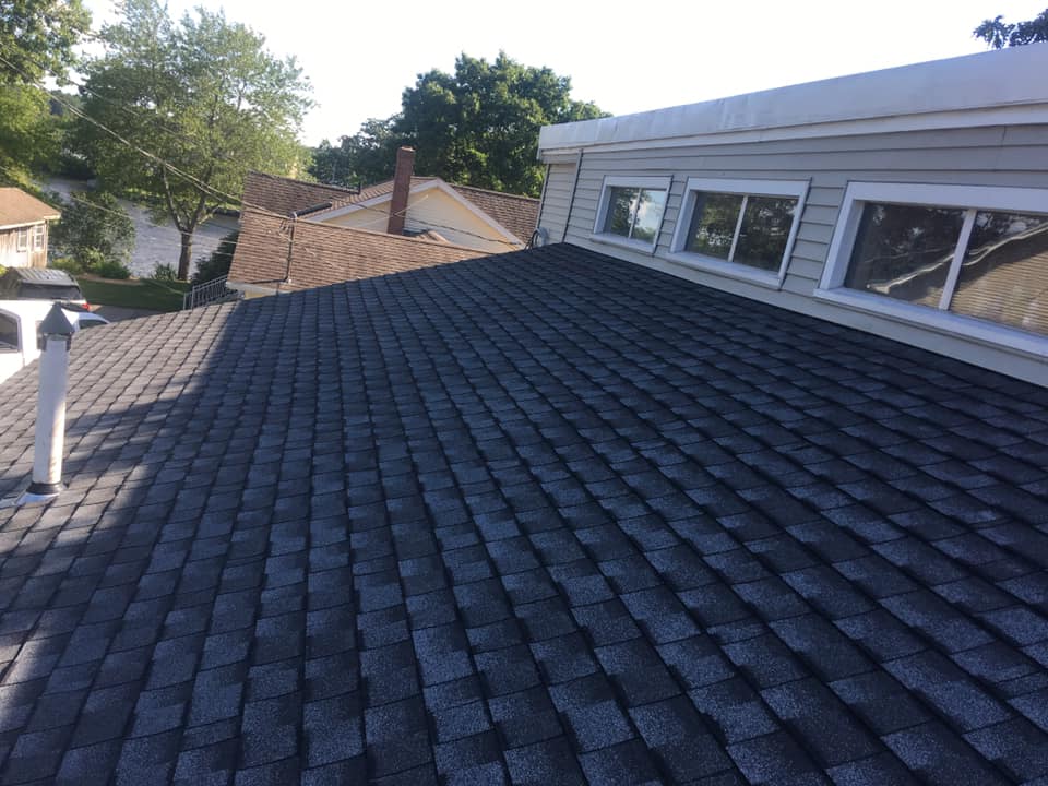 Roofing Contractor in Worcester MA 01602