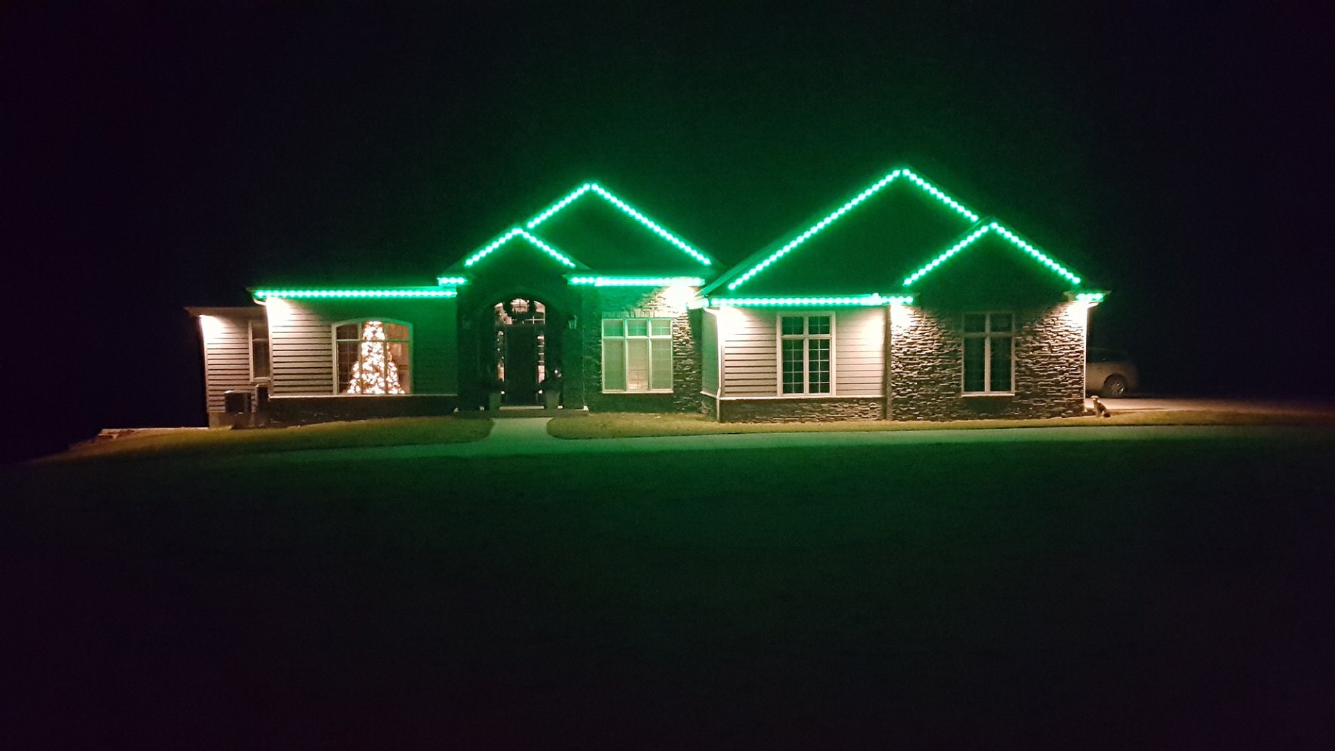 Outdoor Lighting | Roofline Lighting | Mapleton, IA