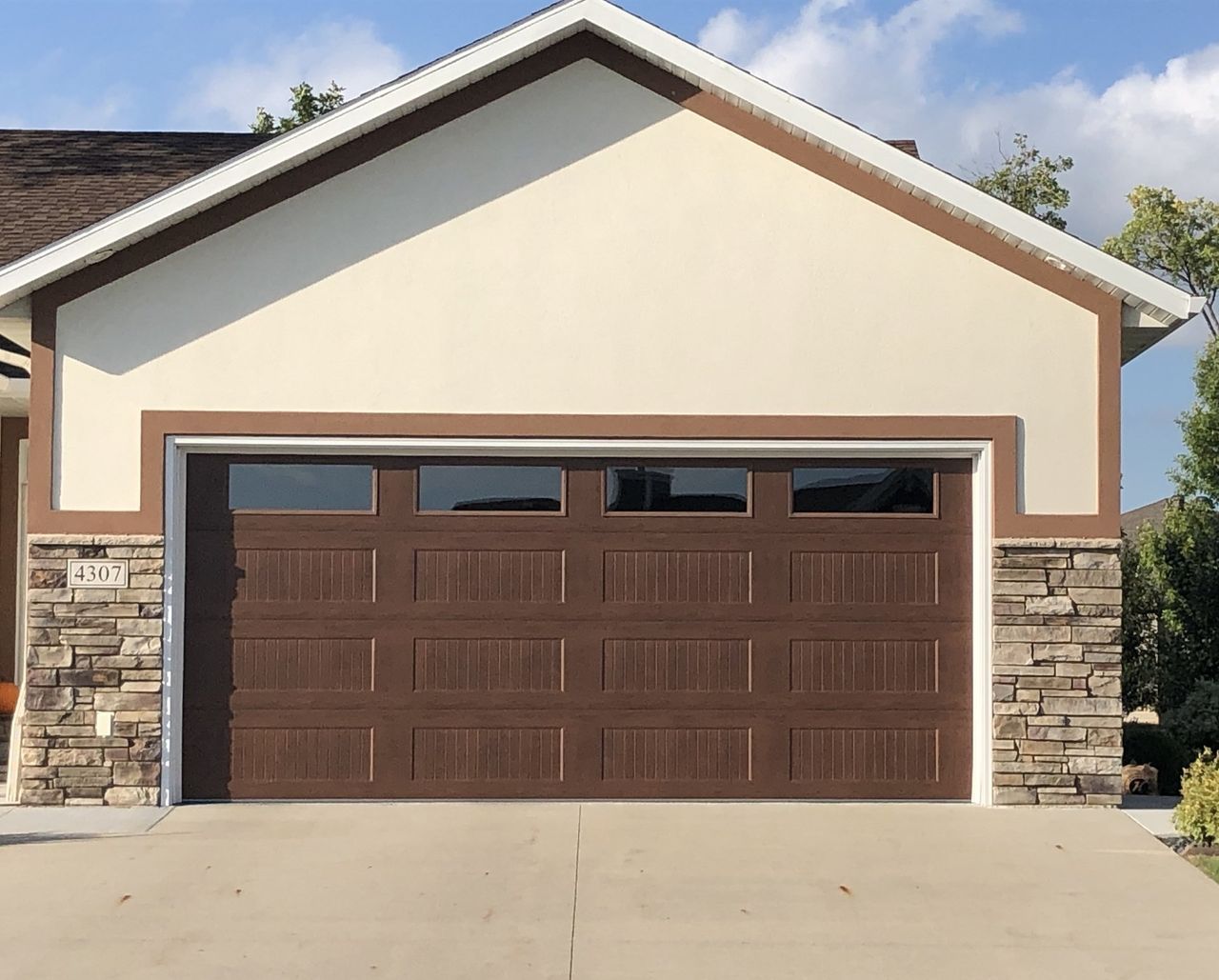 Garage Doors Fargo Garage Floors & Doors Fargo, ND