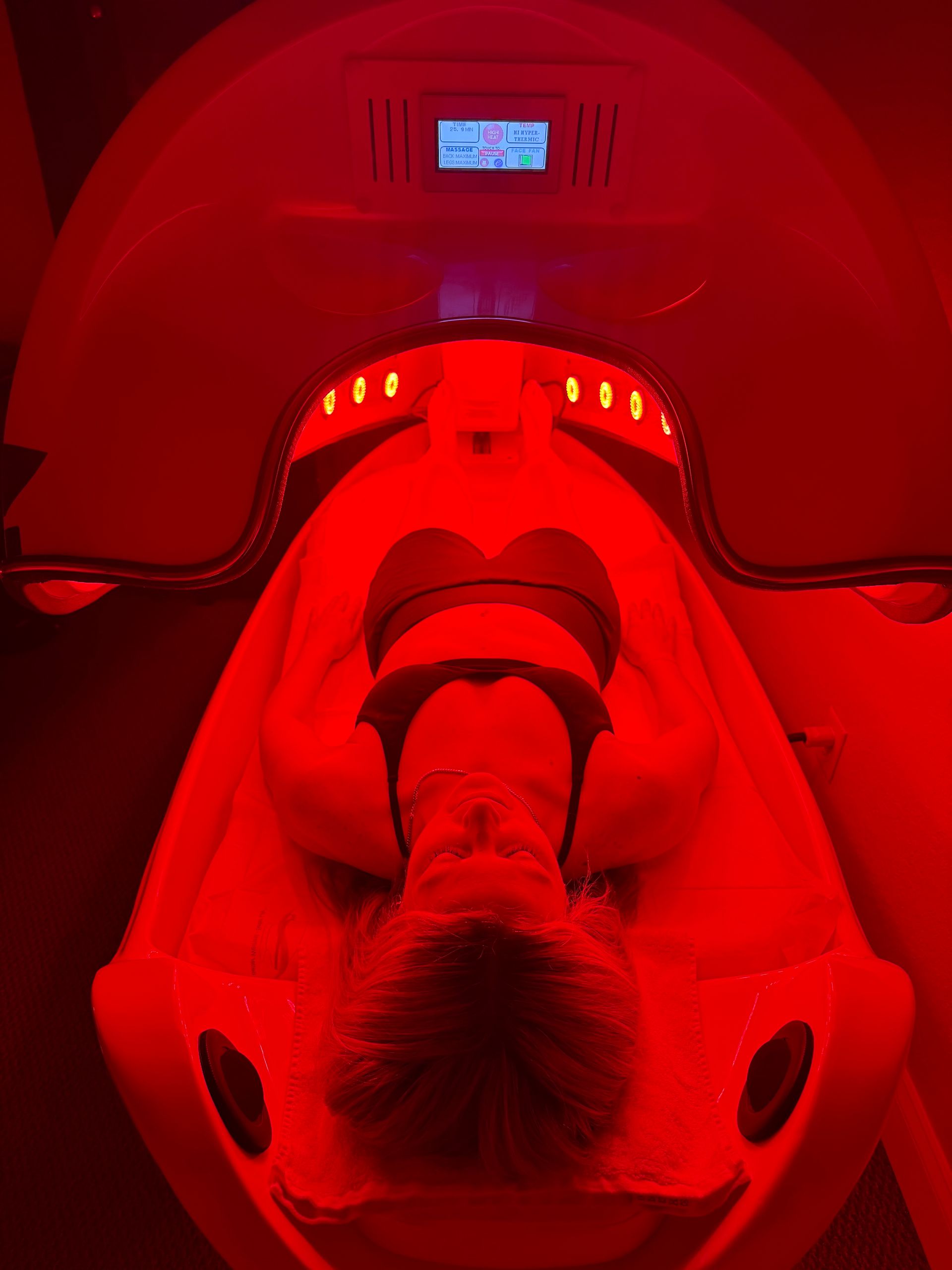 Longevity Pod Anti Aging Treatment Auburndale, FL | Ultra Cryo & Recovery