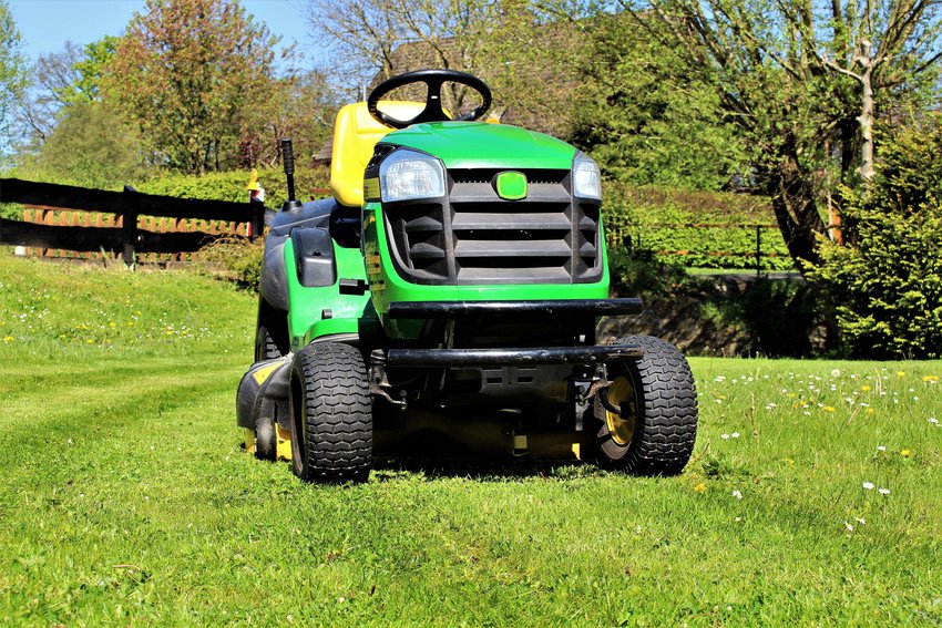 Lawn Services Lawn Care Rochester, MN