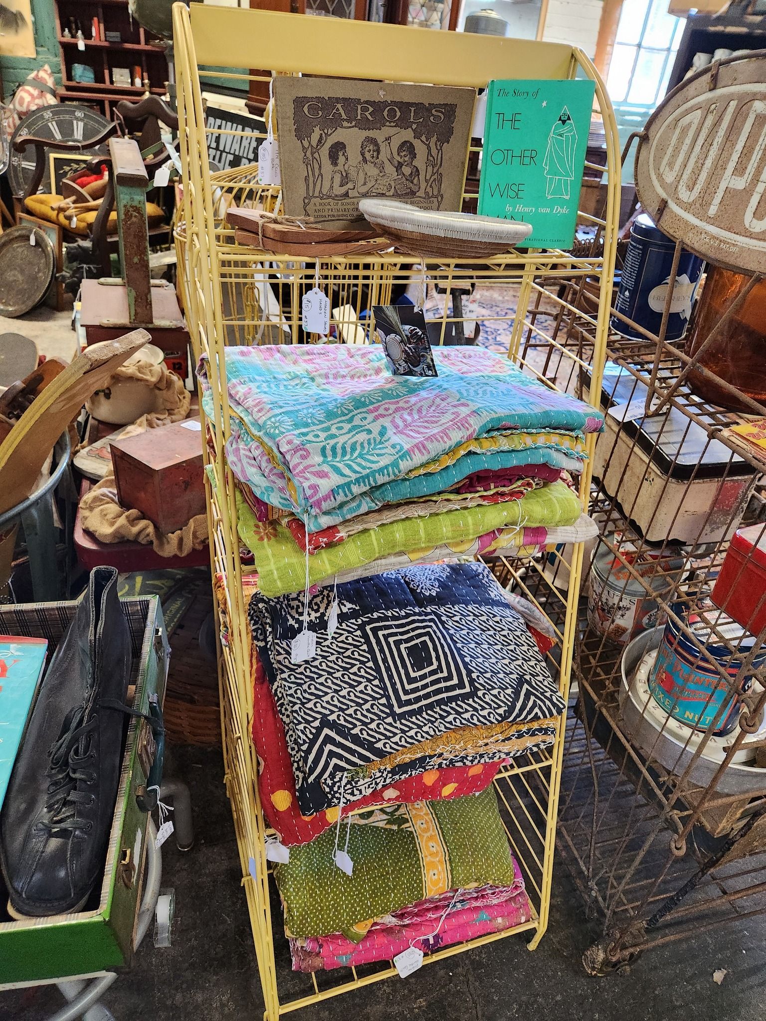 Gallery Court Street Antiques