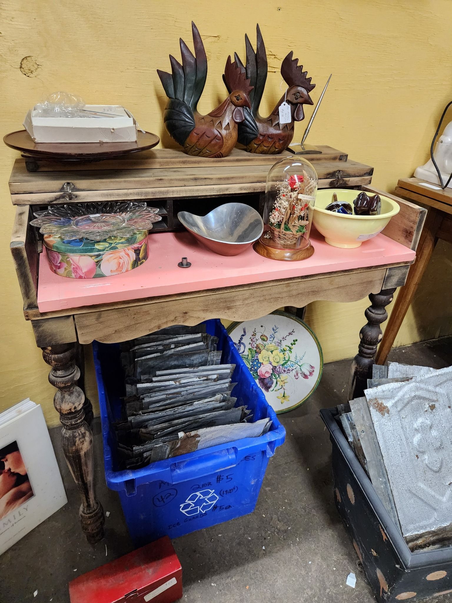 Gallery Court Street Antiques