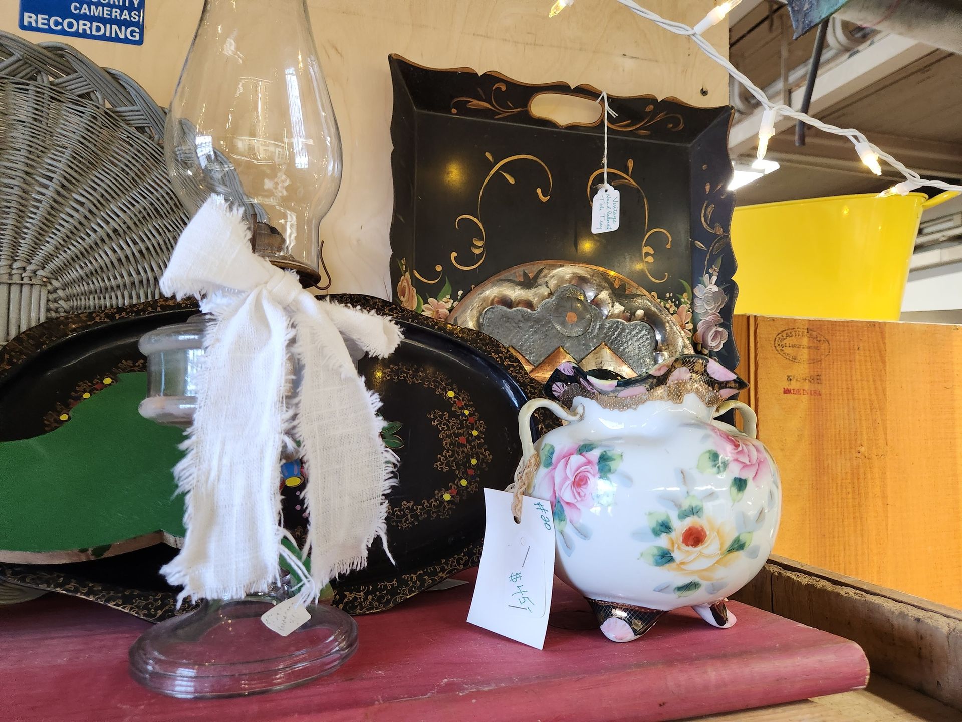 Gallery Court Street Antiques