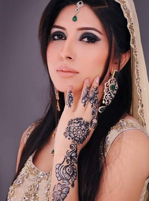 Bollywood Threading Salon Beauty Salon Riverside, CA