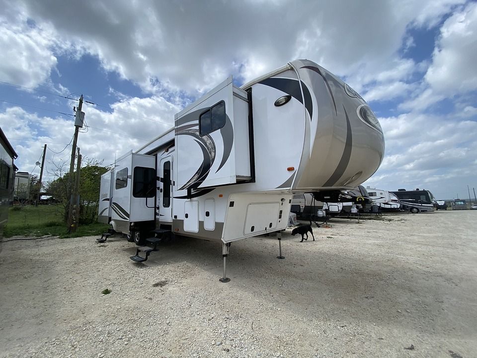 Fifth Wheel Rentals | Granger, TX