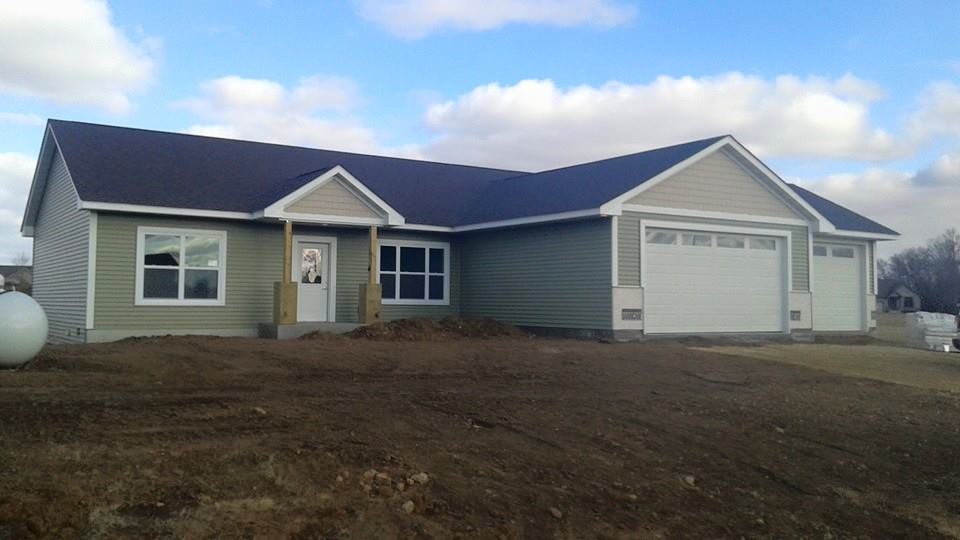 Heartland Exteriors &amp; Garage Doors LLC Gallery Amery, WI