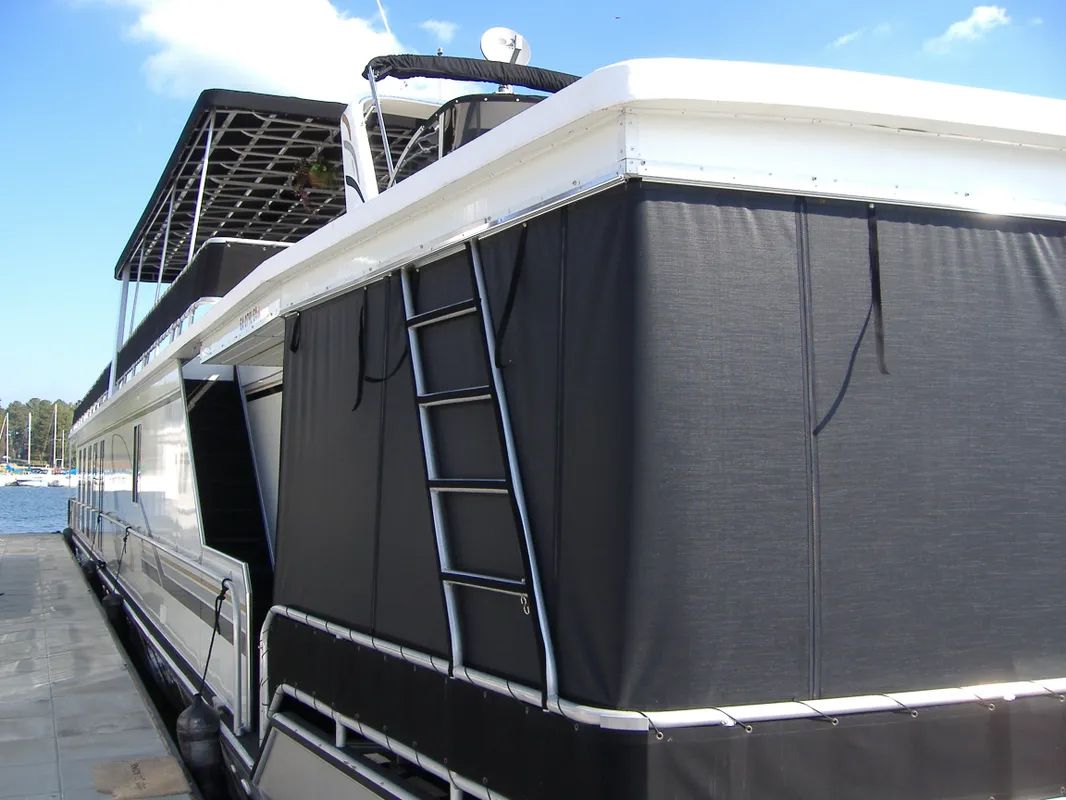 Houseboat Sun Shades Southeast US
