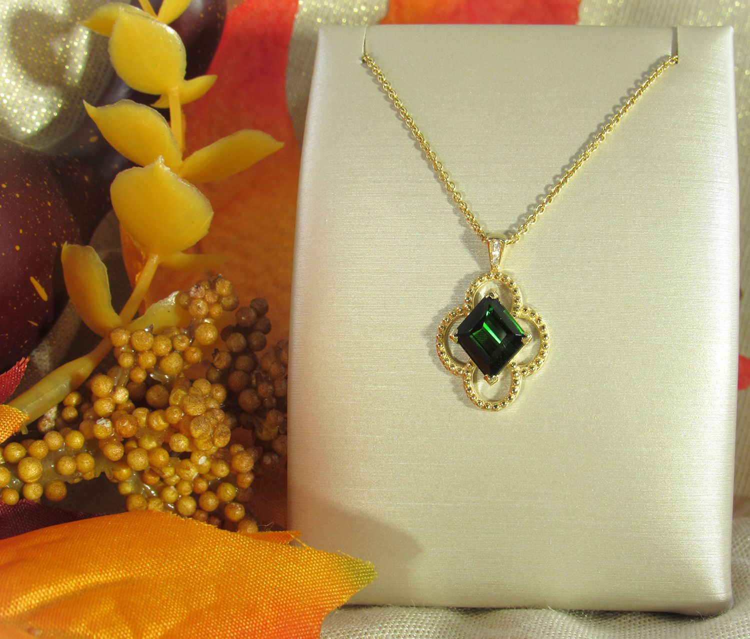 Jeweler The Jewelers Bench Hershey, PA