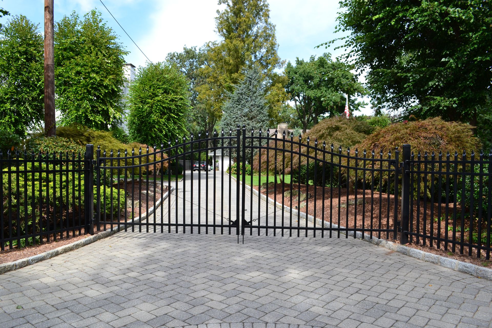 Estate Gates Paterson, NJ