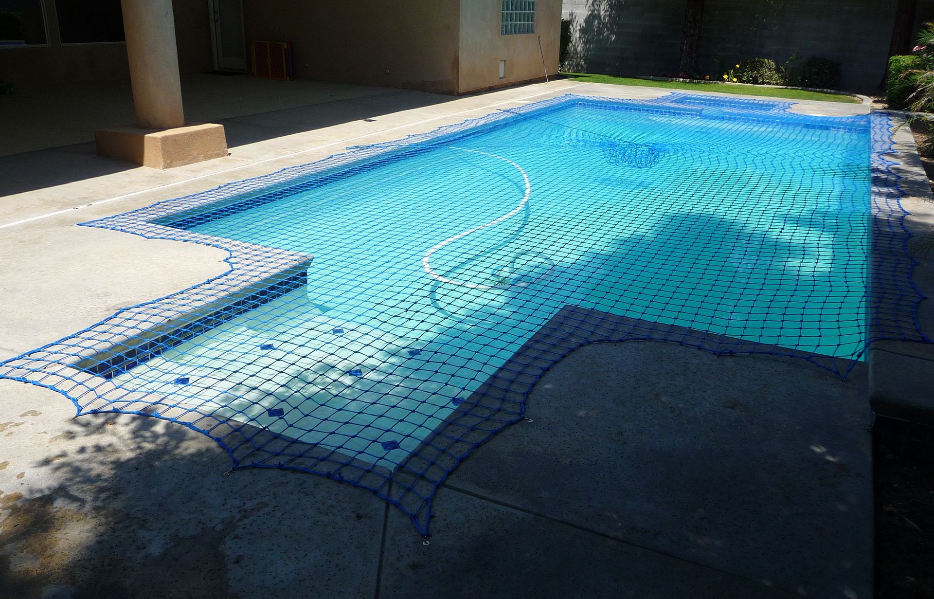 Fences for Pools Bakersfield, CA A Safe Pool Enclosures