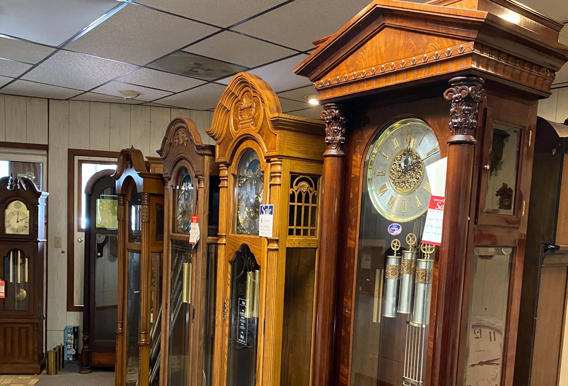 Roseville Clock Shop Clock Repair Roseville, MI