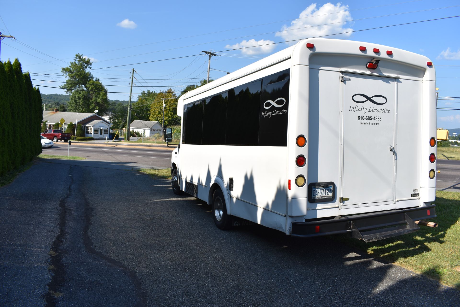 Limo Buses | Infinity Limousine
