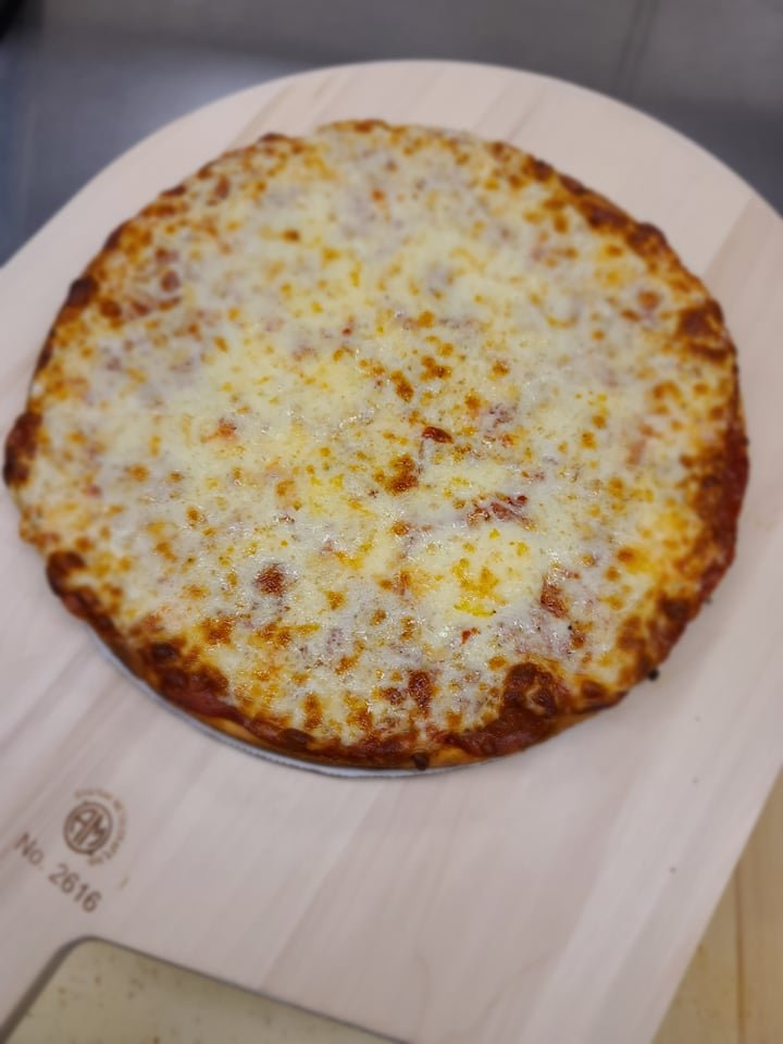 Single Topping Pizzas Garlic Toast Rochester, MN