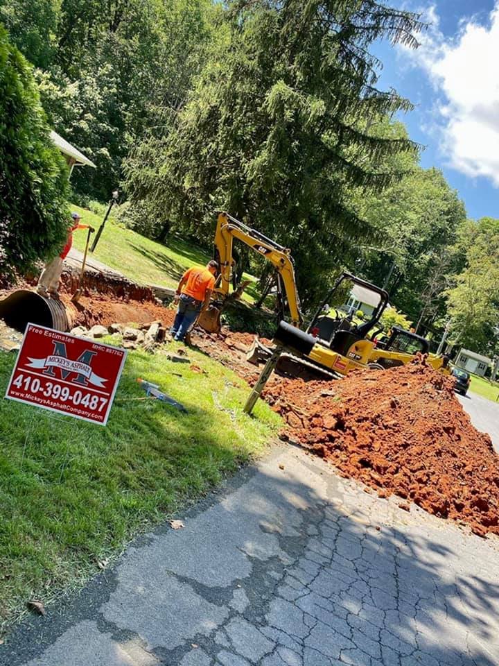 TRANSVERSE JOINTS Suspension of Paving - 1Library