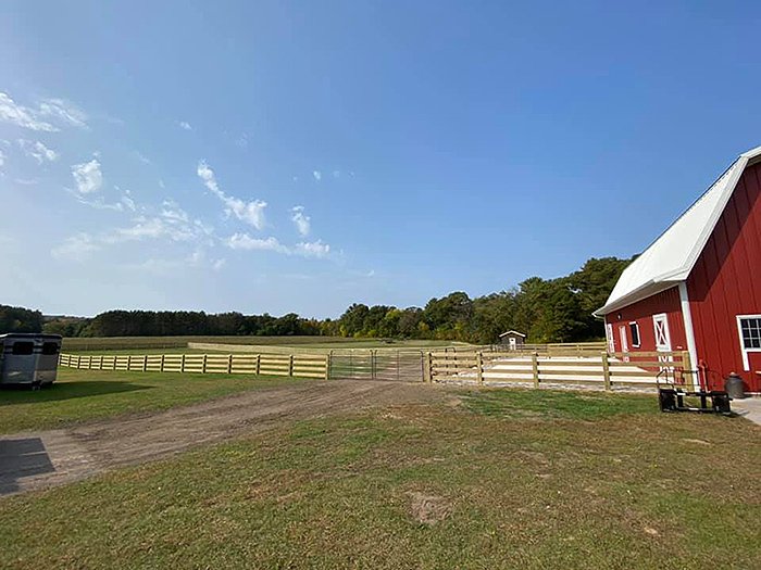 Fence Company Eau Claire, WI American Yard Restoration LLC