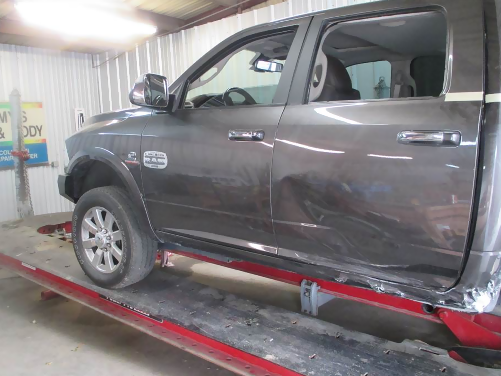 Tommy's Paint & Body Inc Auto Garage Conroe, TX