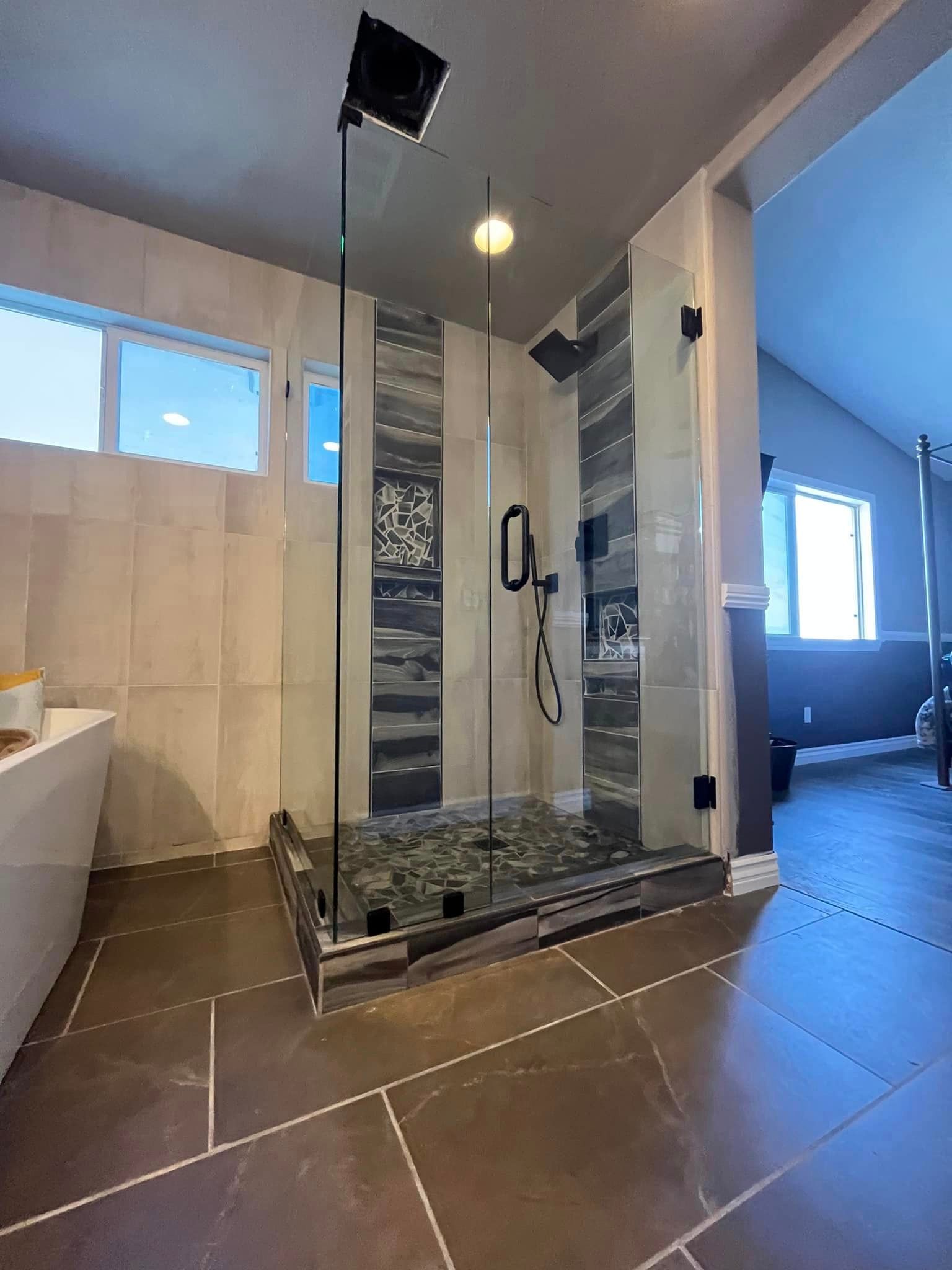 Glass Shower Doors Upland, CA College Glass