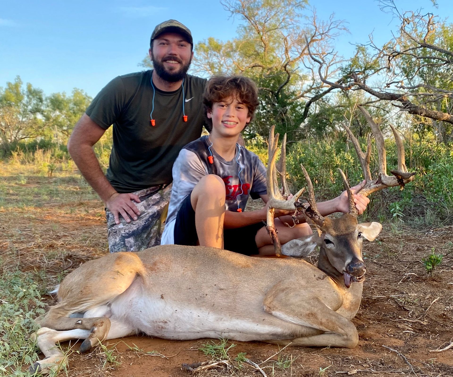 Whitetail Deer Hunting Excursions Pearsall, TX