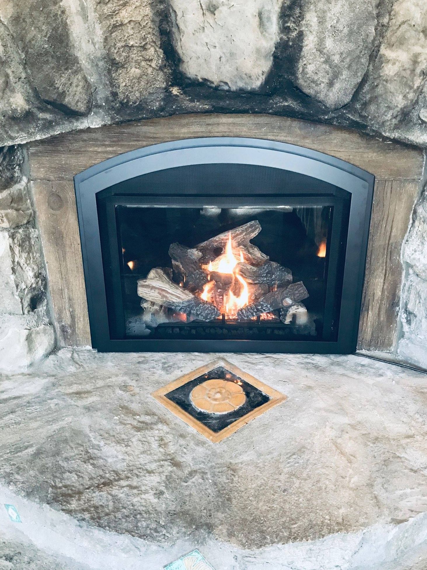Wood Fireplace | Cortlandt Manor, NY