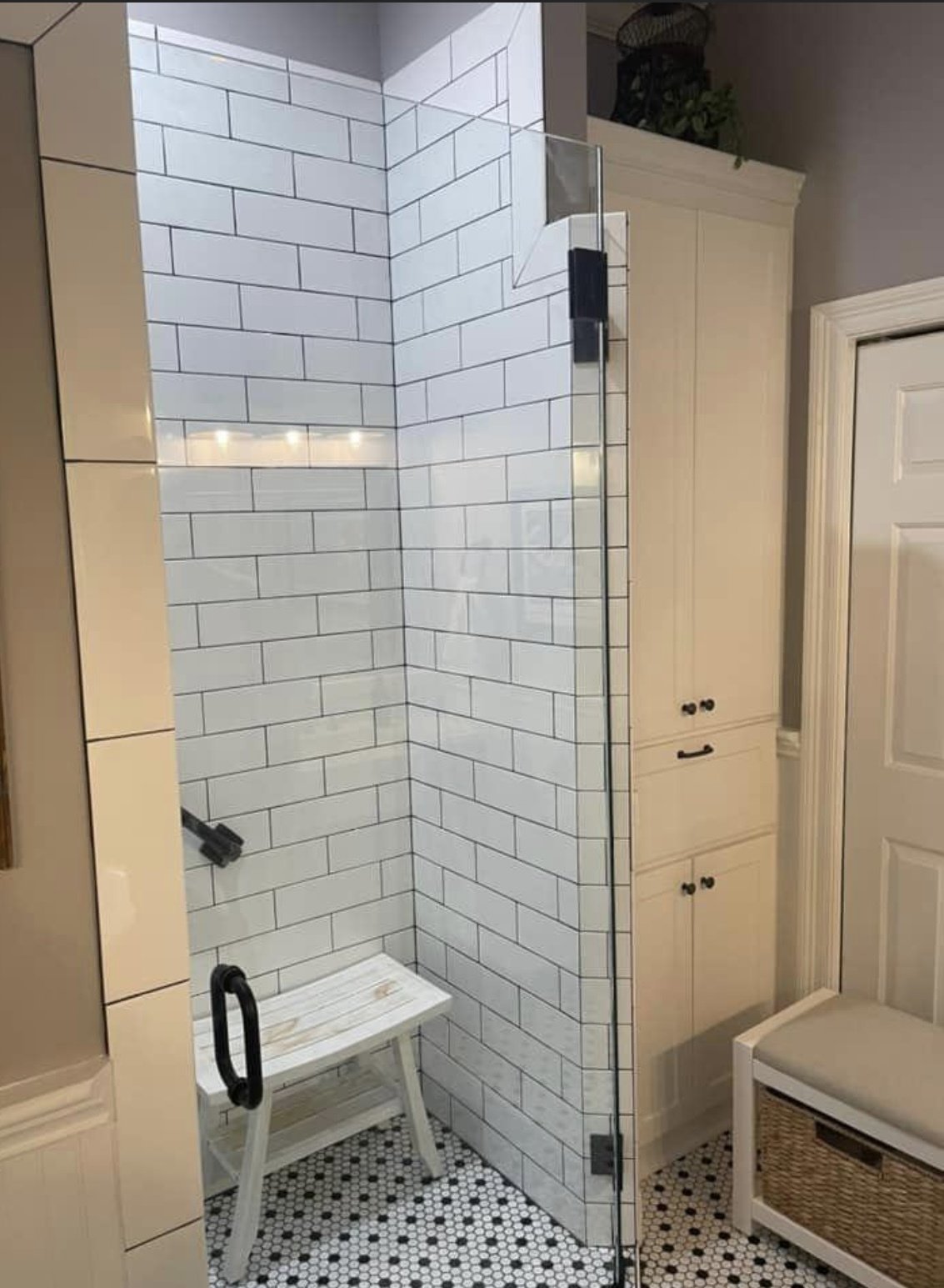 Mirror and Shower Glass Door Repairs Ridgeland, MS