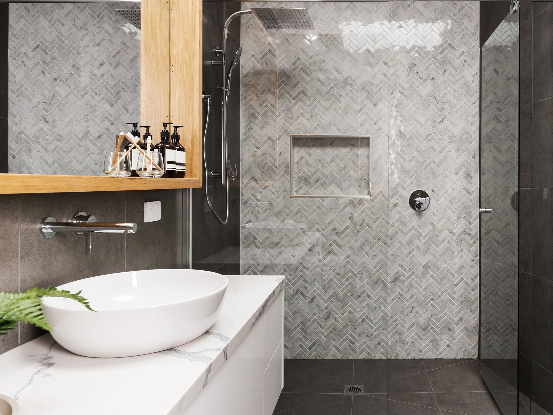 Flooring Store Signature Tile & Stone Upland, CA