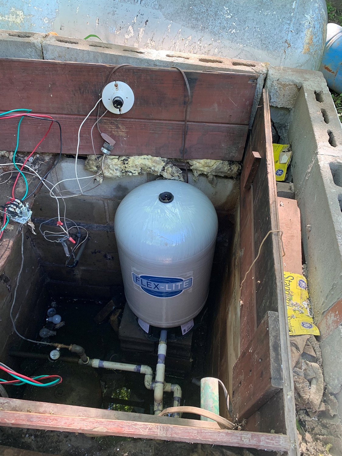 Well Drilling and Pump Service Latham, KS