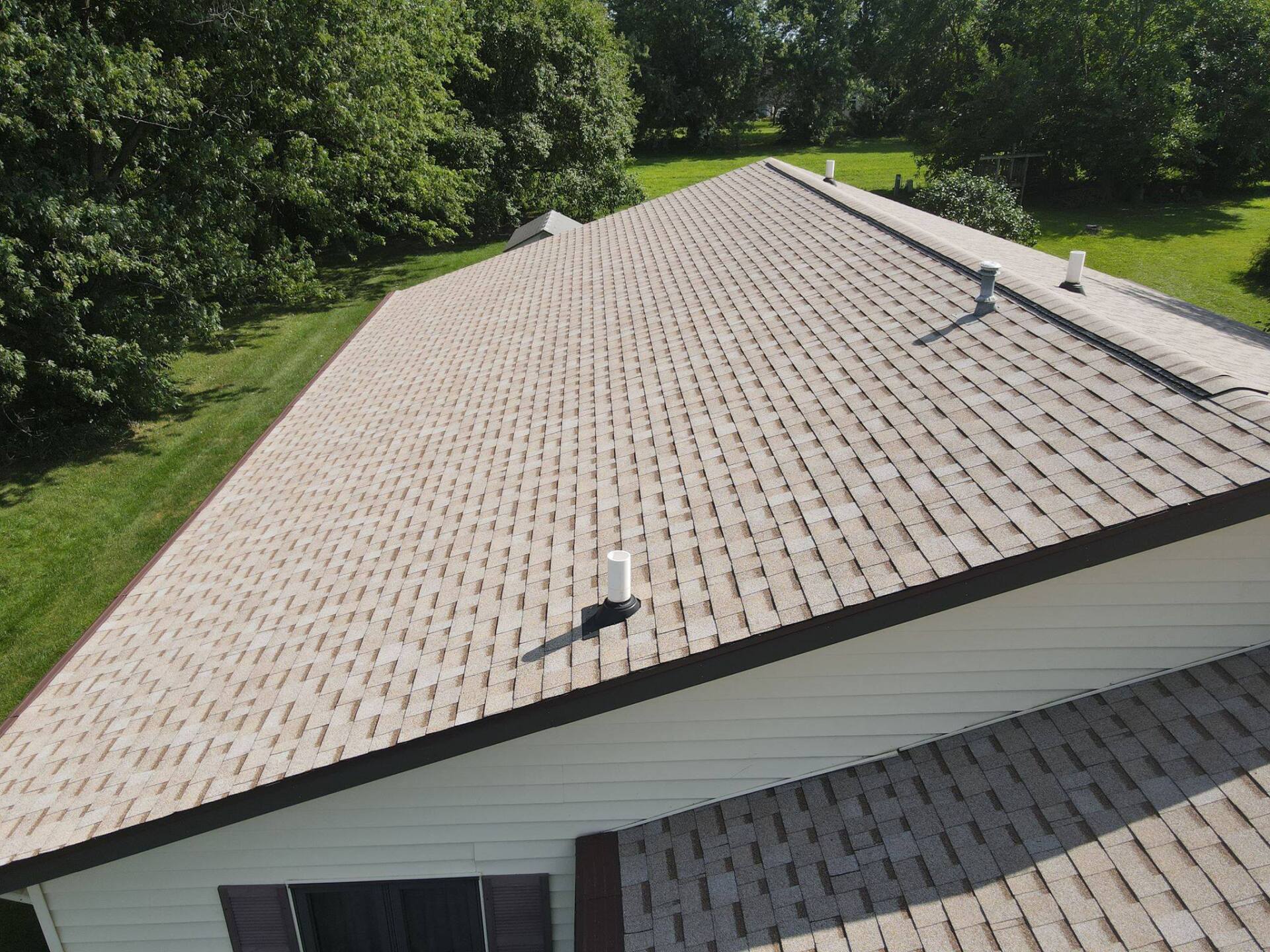 Roofing Contractors, Roofers Freeport, IL Platinum Quality Roofing