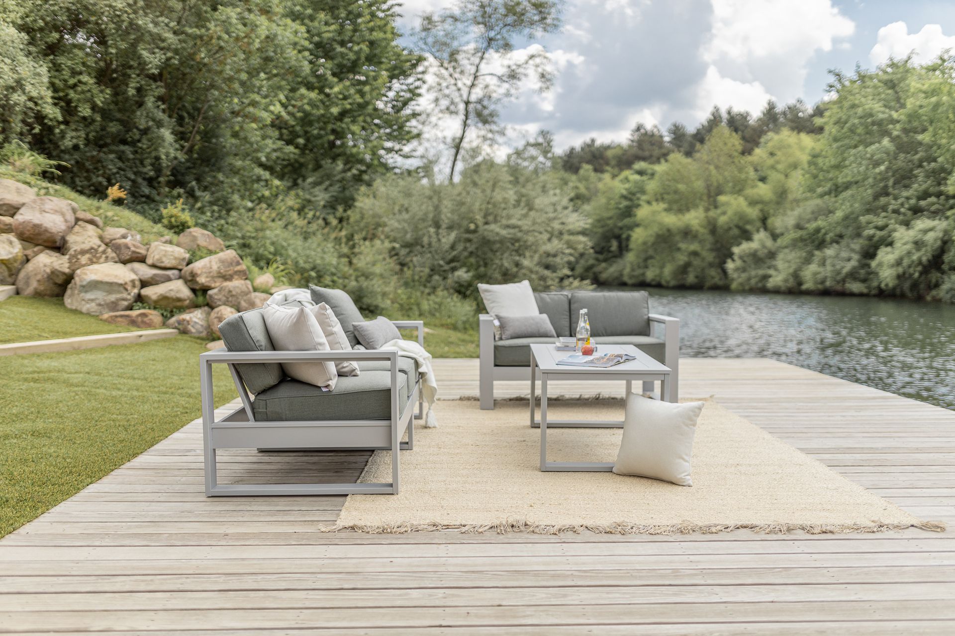 Modern Outdoor Sectional Furniture | Lewisburg