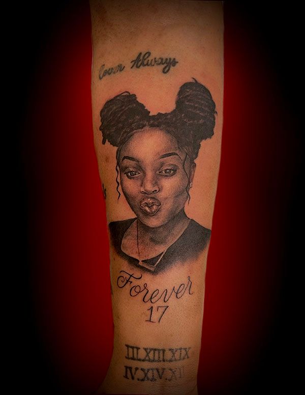 Garrett's Tattoo Gallery Fine Line Tattoo