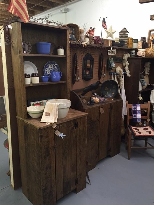 Willow Tree Antiques & Primitives Photo Gallery Roanoke