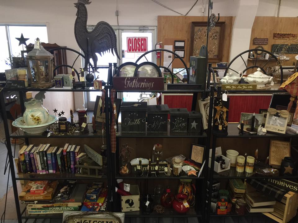 Willow Tree Antiques & Primitives Photo Gallery Roanoke