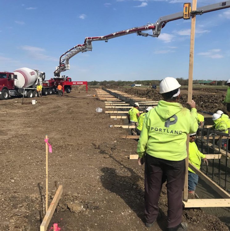 Commercial Concrete Contractors Des Moines, IA