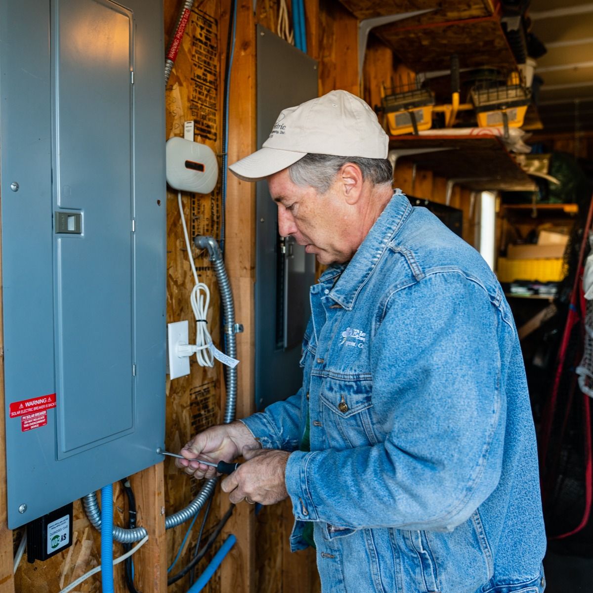 Certified Electrician Longmont, CO | AAA Electric Co Inc