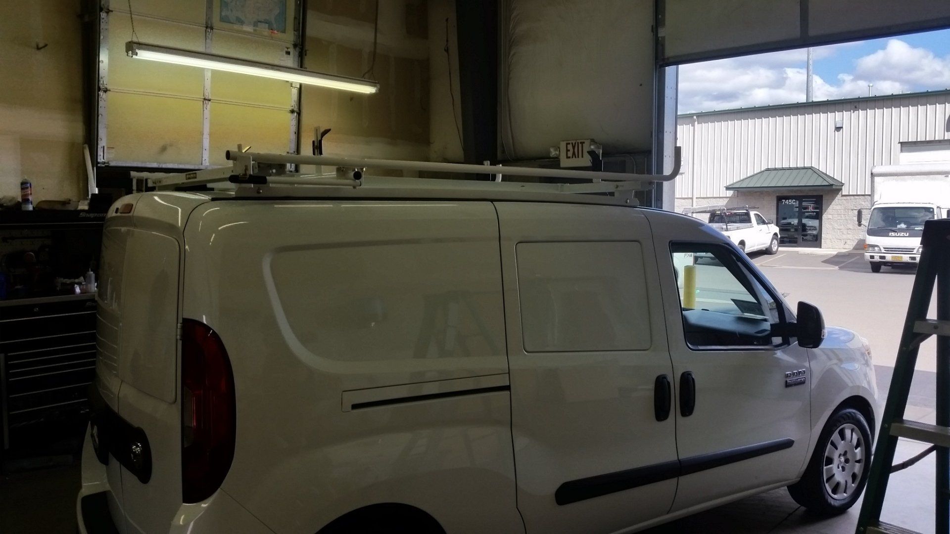 Commercial Gallery | Canopies Plus Truck Accessory Center