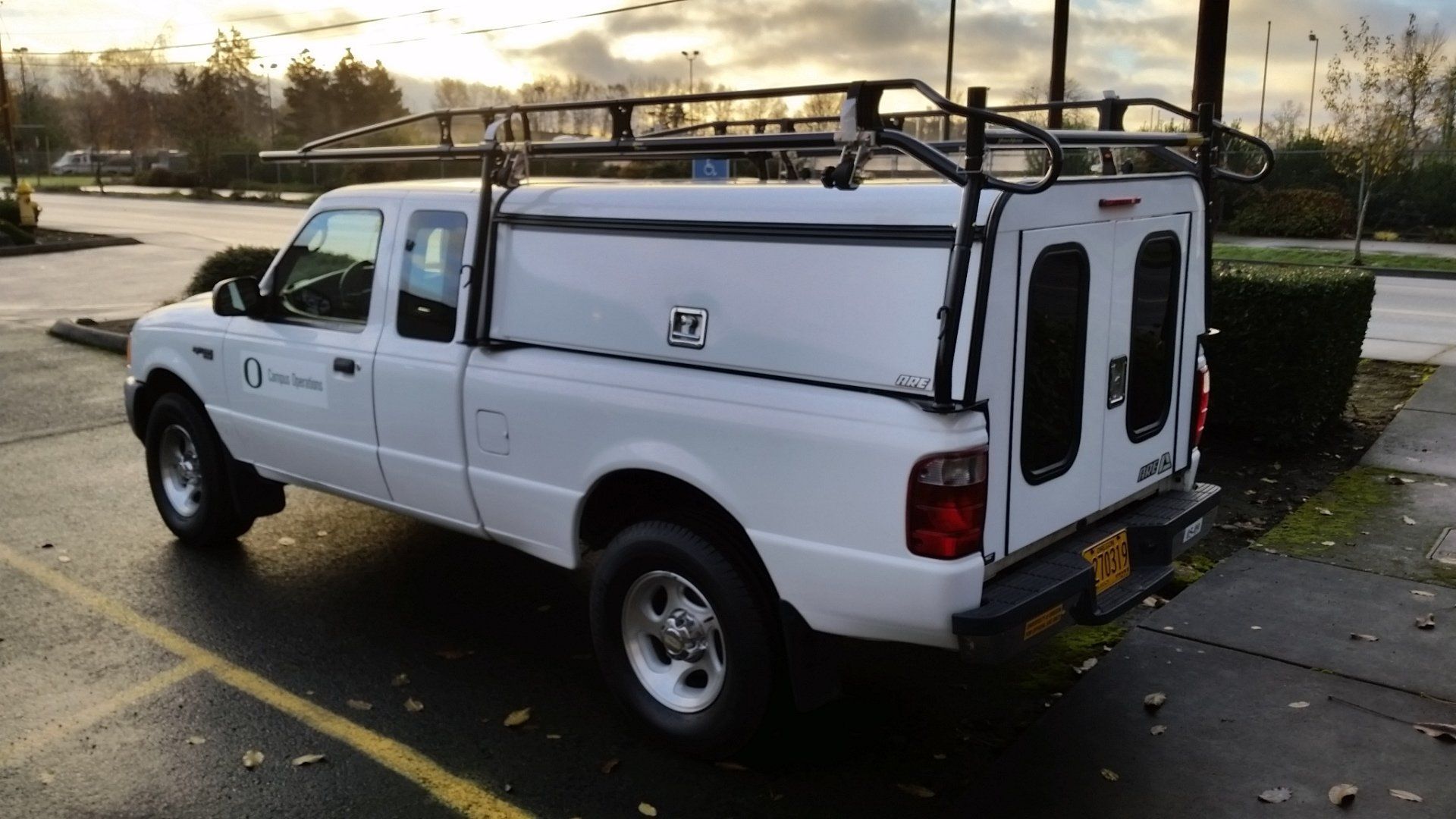 Commercial Gallery | Canopies Plus Truck Accessory Center