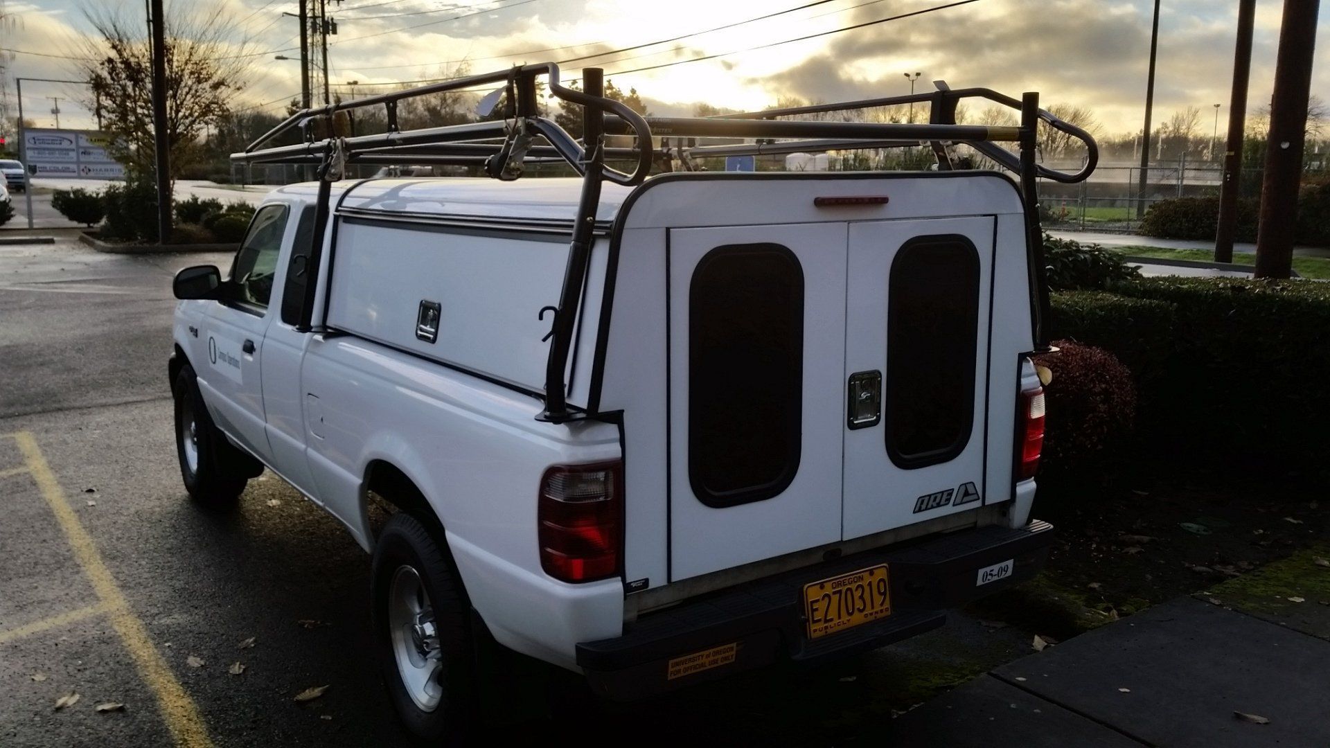 Commercial Gallery | Canopies Plus Truck Accessory Center