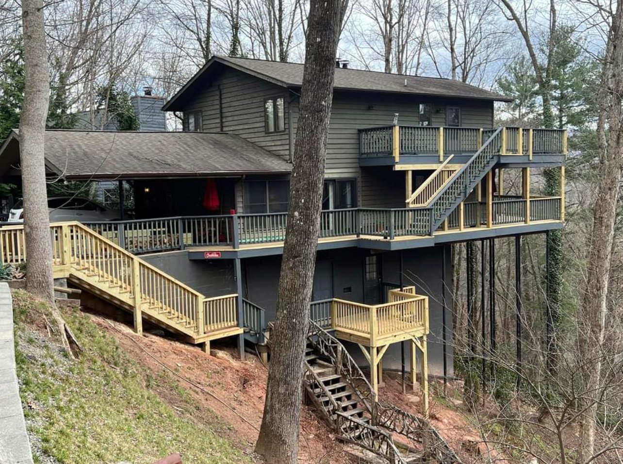 Deck Builder Waynesville, NC Pro Property Services