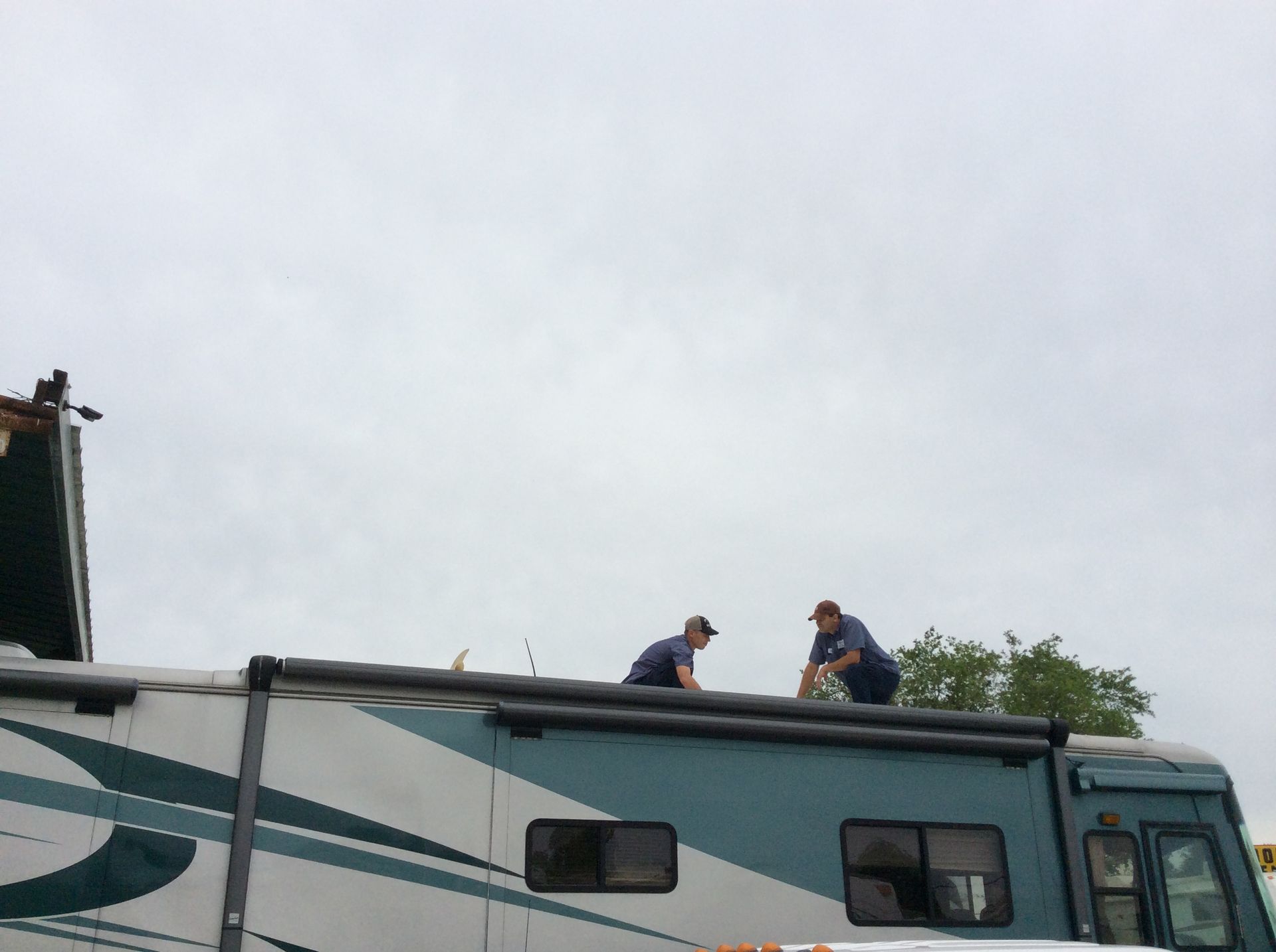 Gallery Byron's RV Repair LLC