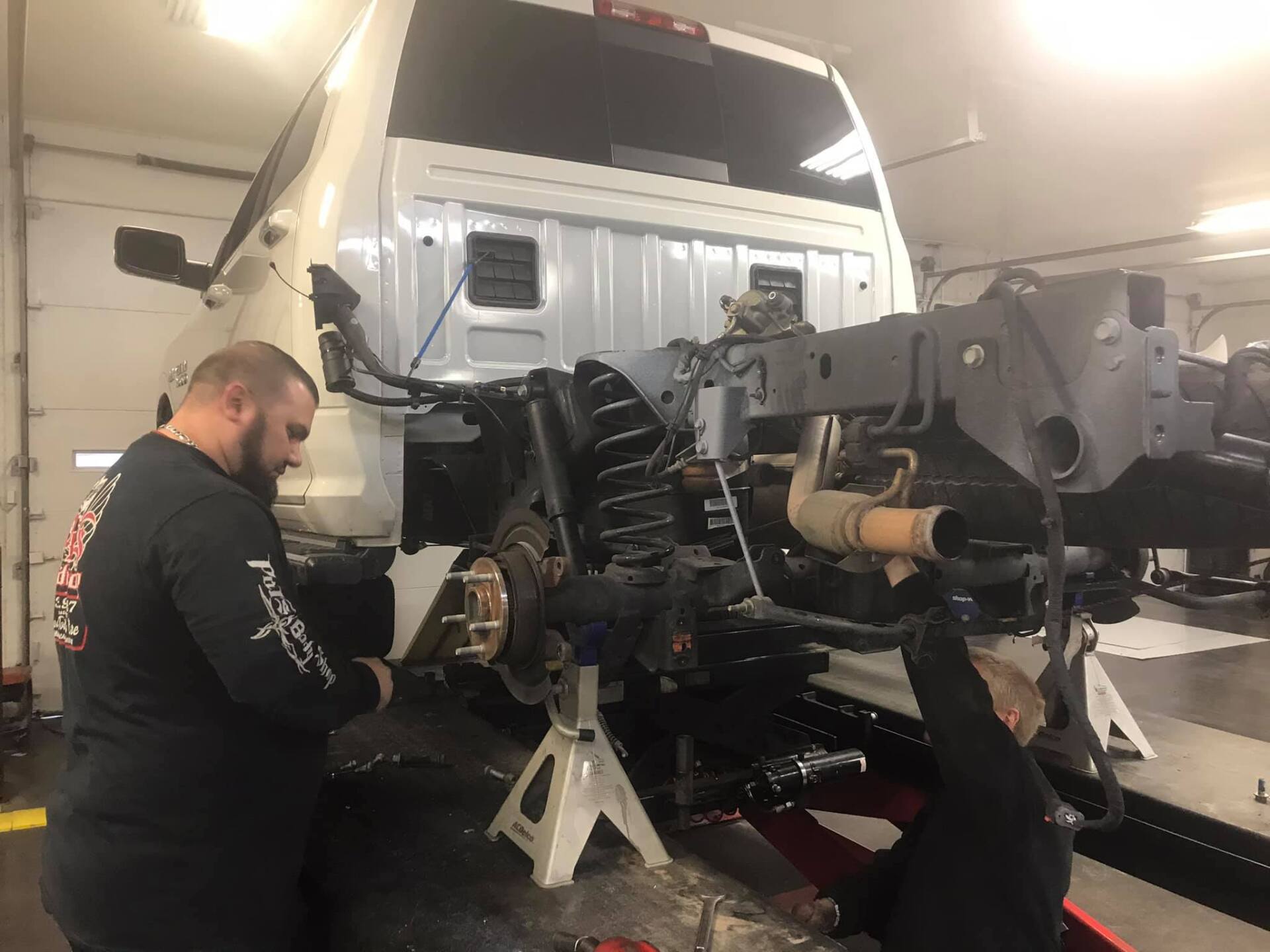 Pat's Body Shop & Towing Gallery WinstonSalem, NC