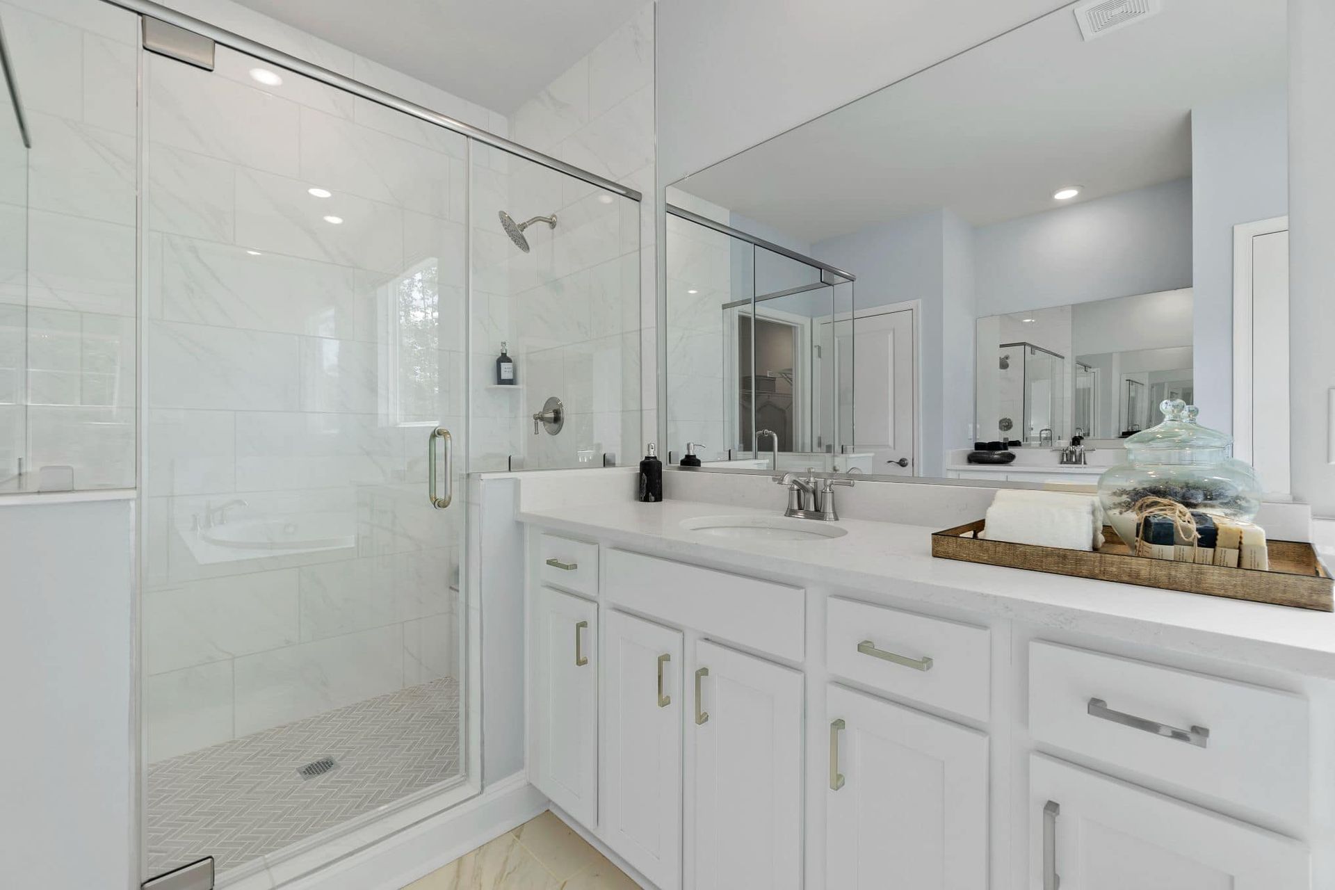 Glass Mirrors and Mirrored Walls Richmond, VA