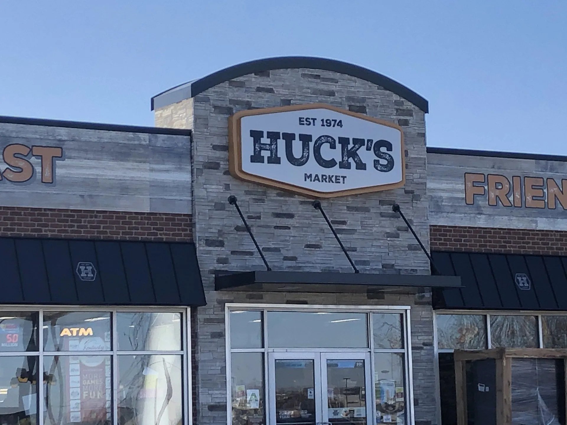 Custom Sign & Engineering, Inc. Photo Gallery Newburgh, IN