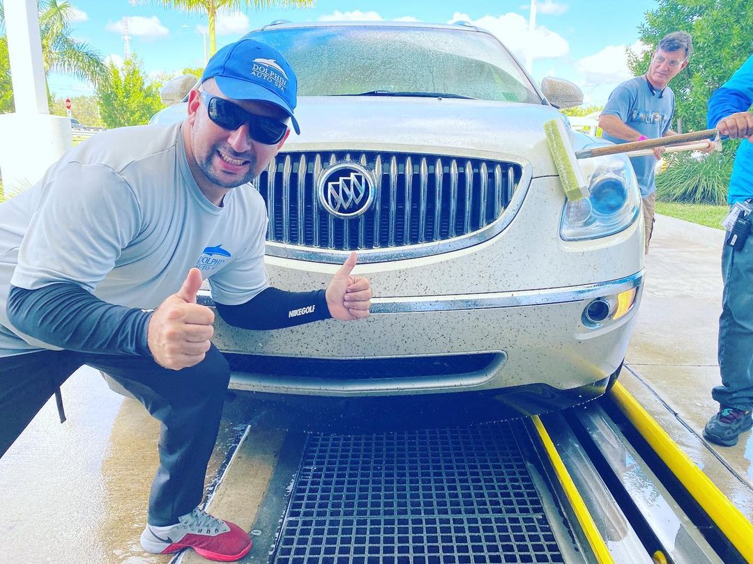 Express Car Wash Naples, FL Dolphin Auto Spa