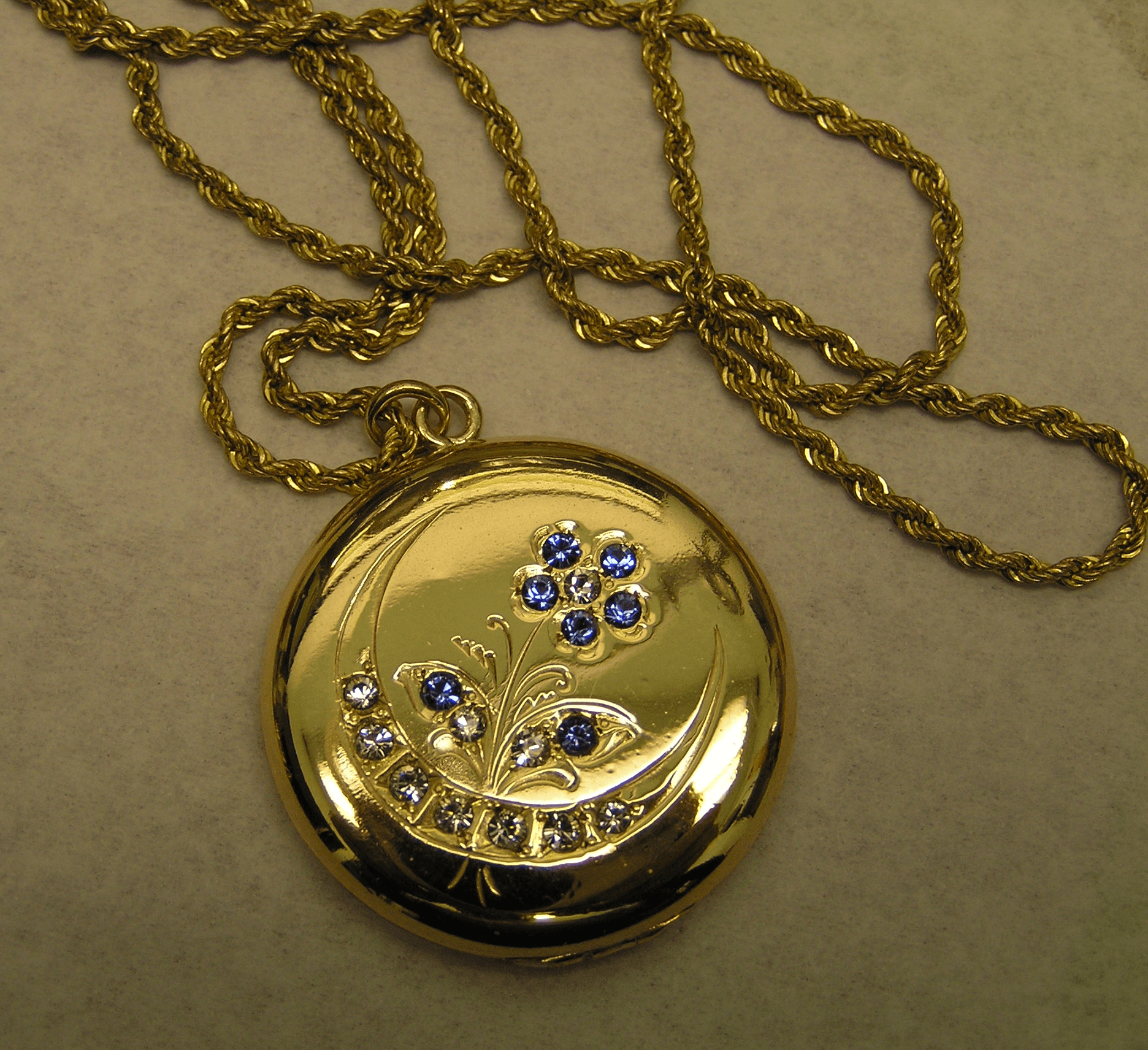 J. Dery Jewelers Photo Gallery La Mesa, CA