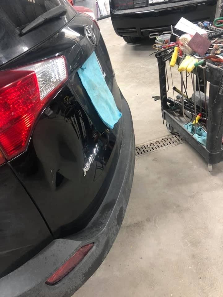 Paintless Dent Removal and Repair North Royalton, OH